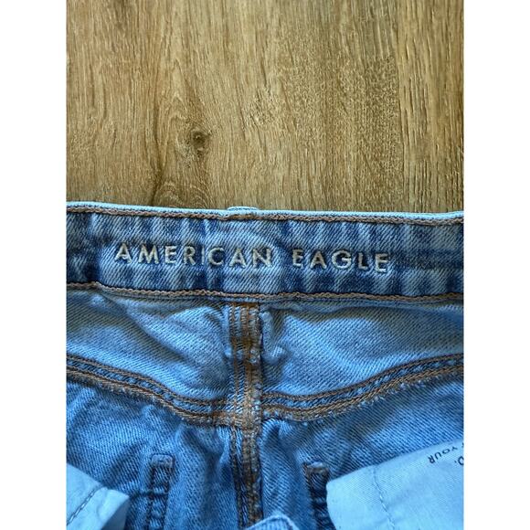 American Eagle Women’s Distressed Jeans Size 4 Regular - Picture 2 of 4